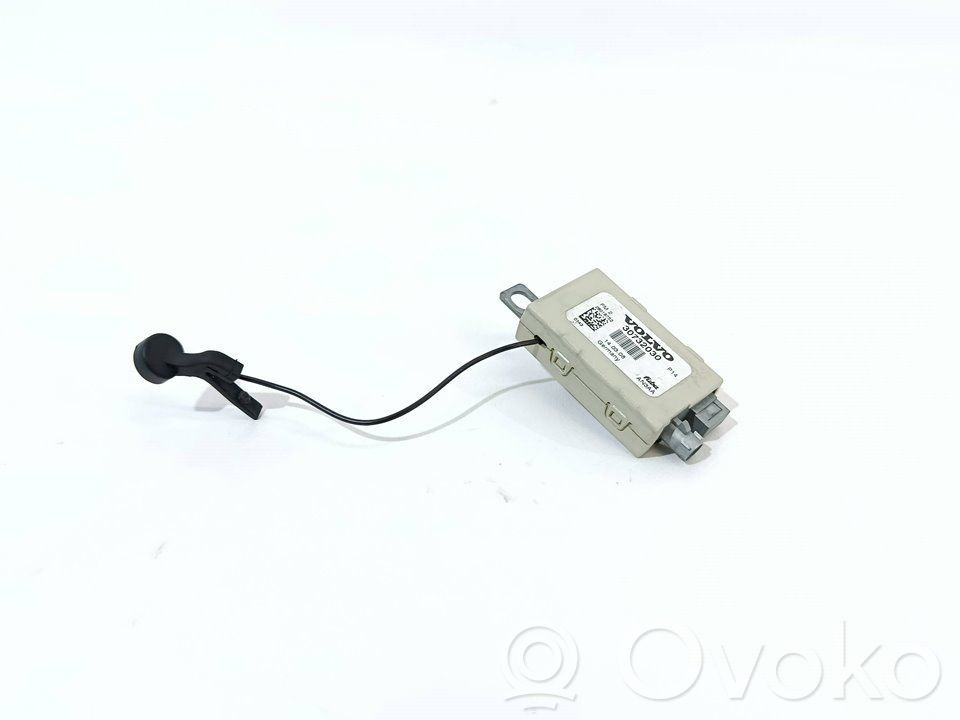 Volvo C30 Amplificator antenă aeriană 