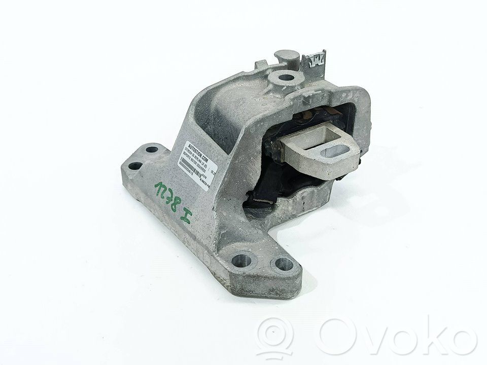 Citroen C5 Engine mount bracket 
