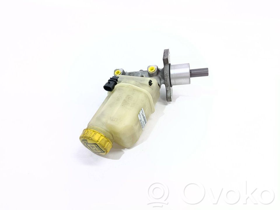 Alfa Romeo 147 Główny cylinder hamulca 
