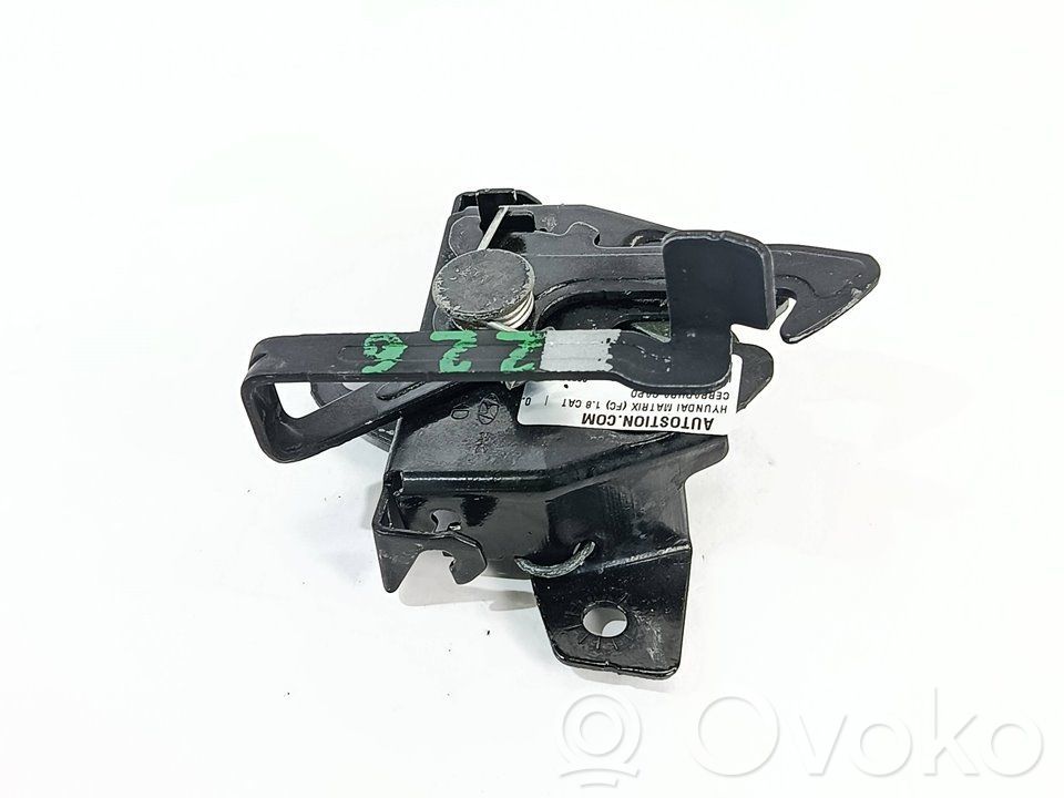 Hyundai Matrix Tie down hook / loop 