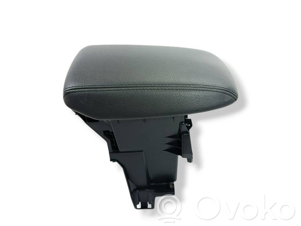 Ford Focus Armrest 