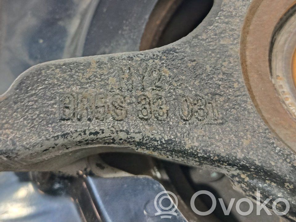Mazda 3 I Zwrotnica koła przedniego 
