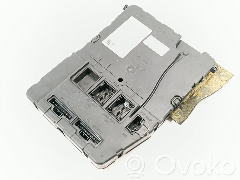 Renault Megane II Fuse module 