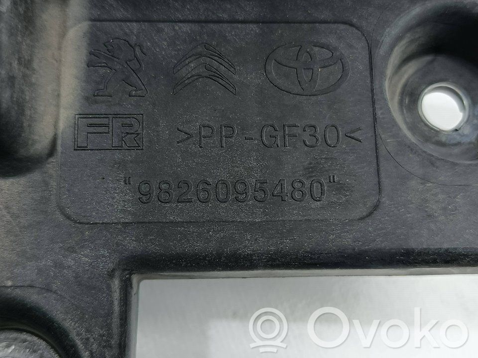 Peugeot Expert Headlight/headlamp mounting bracket 