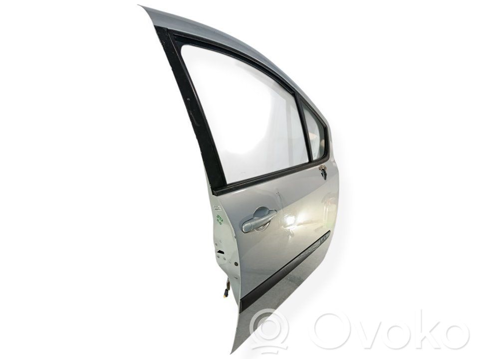 Durvis   801003308R