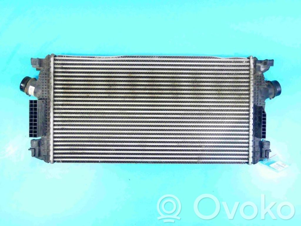 Opel Zafira C Interkūlerio radiatorius 