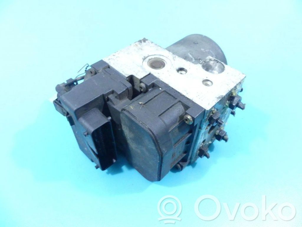 Volkswagen PASSAT B5.5 ABS bloks 