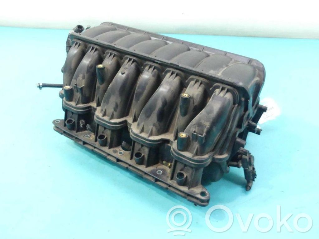 BMW 7 E65 E66 Kolektorius įsiurbimo 