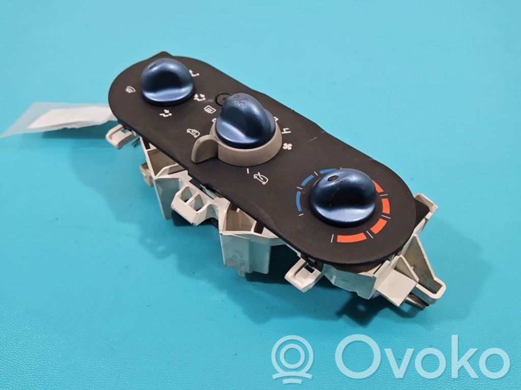 Renault Twingo II Climate control/heater control trim 