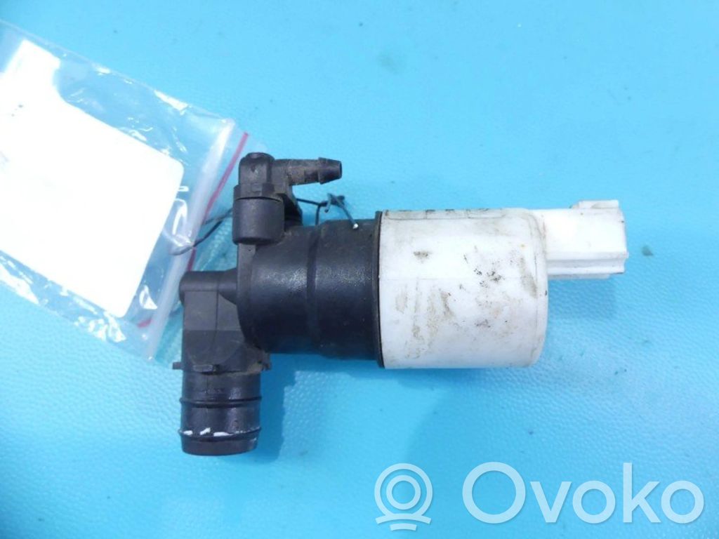 Volvo S60 Windscreen/windshield washer pump 