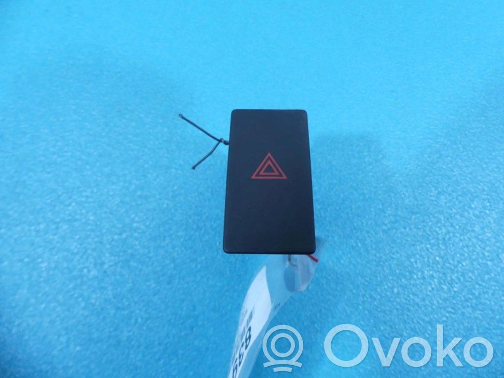 Mazda CX-9 Hazard light switch 