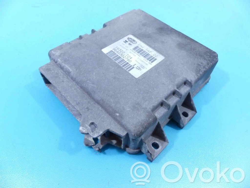 Peugeot 206 Engine control unit/module ECU 