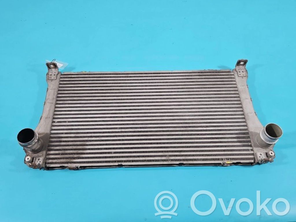 Toyota Avensis T270 Chłodnica powietrza doładowującego / Intercooler 