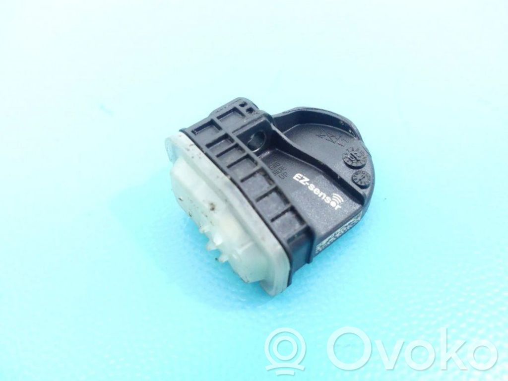Tesla Model S Tire pressure sensor 
