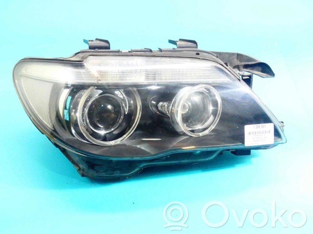 BMW 7 E65 E66 Priekinis žibintas 