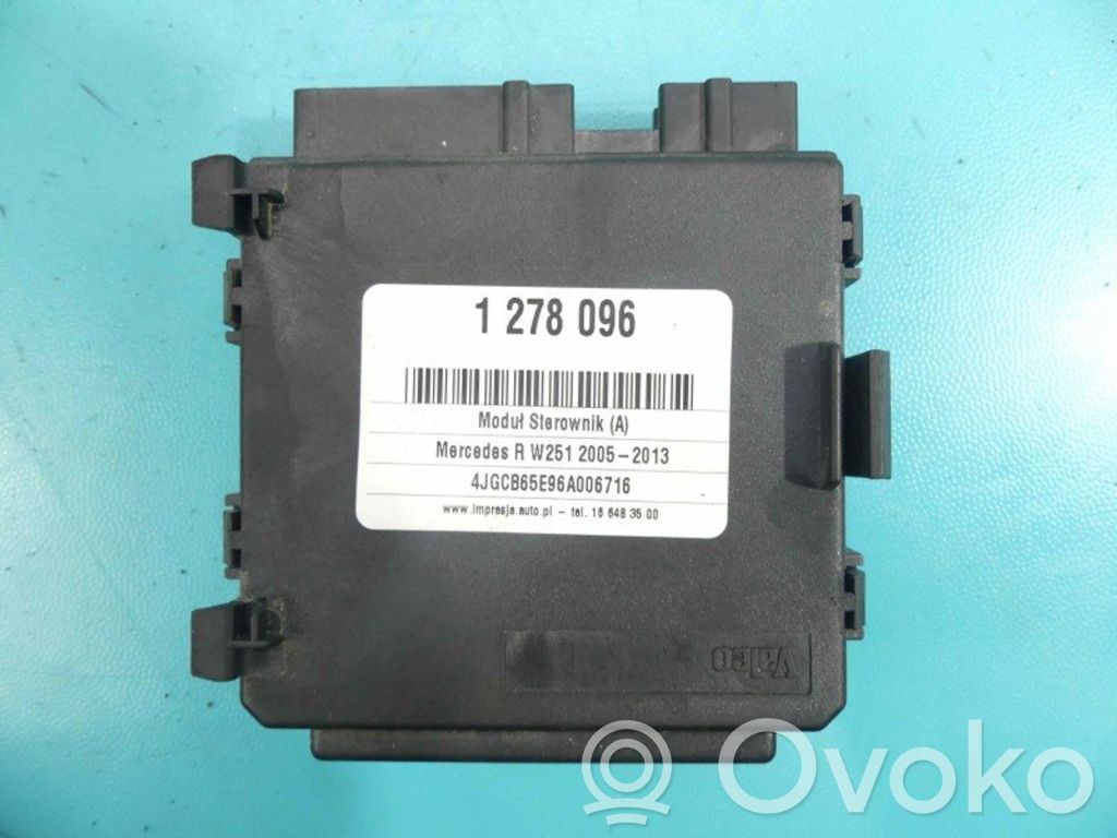 Mercedes-Benz R W251 Central body control module 