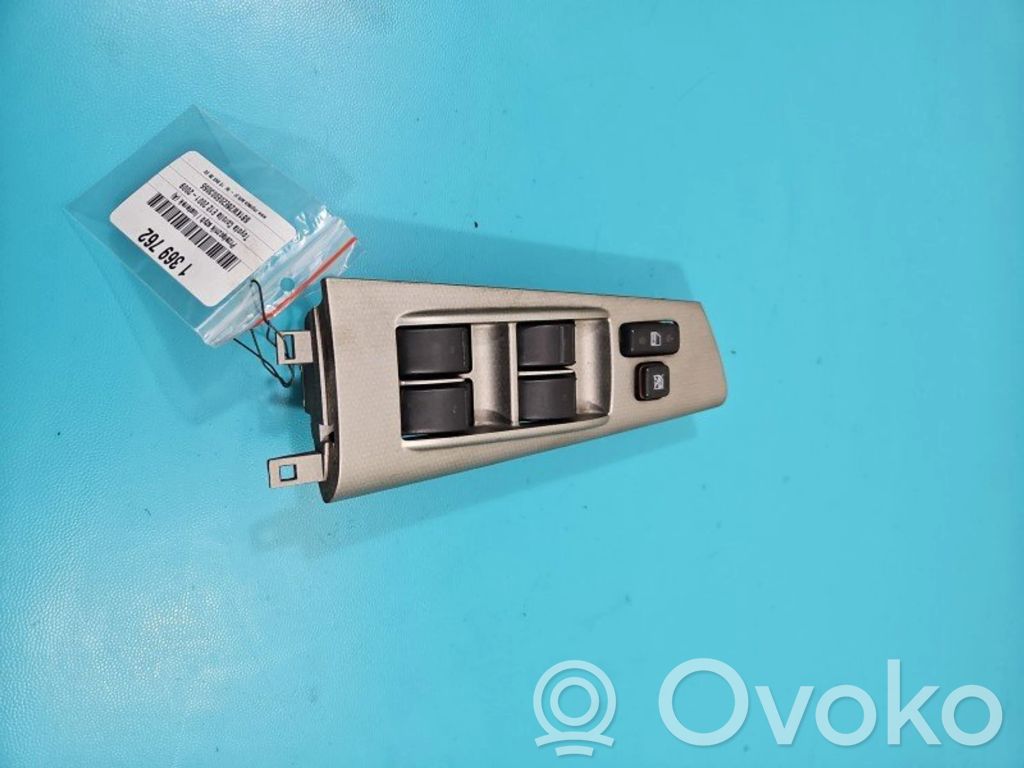 Toyota Corolla E120 E130 Electric window control switch 