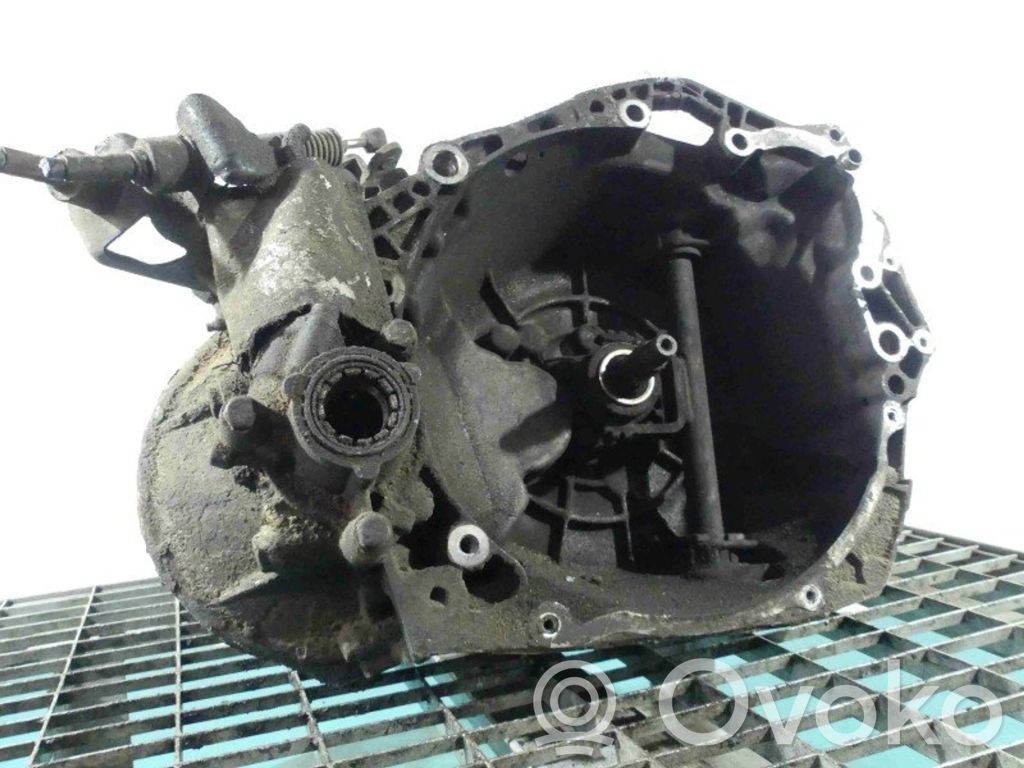 Mechaninė 5 pavarų dėžė   20TD30,IMPRK1106768