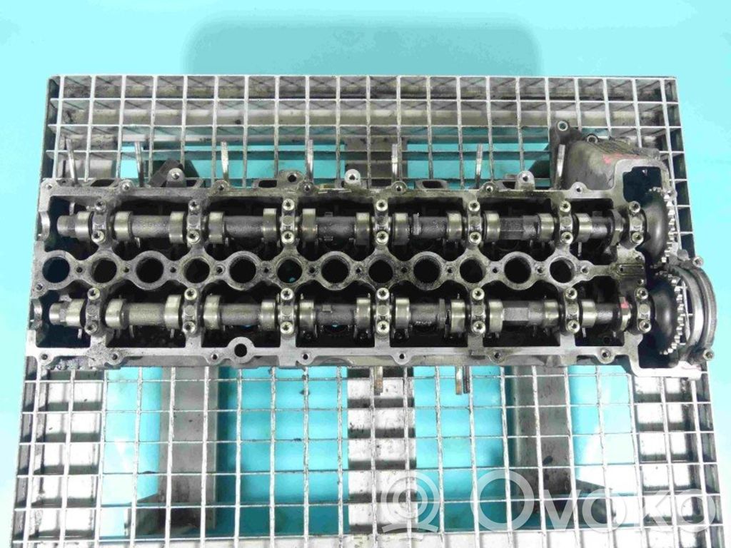 BMW 5 E39 Engine head 