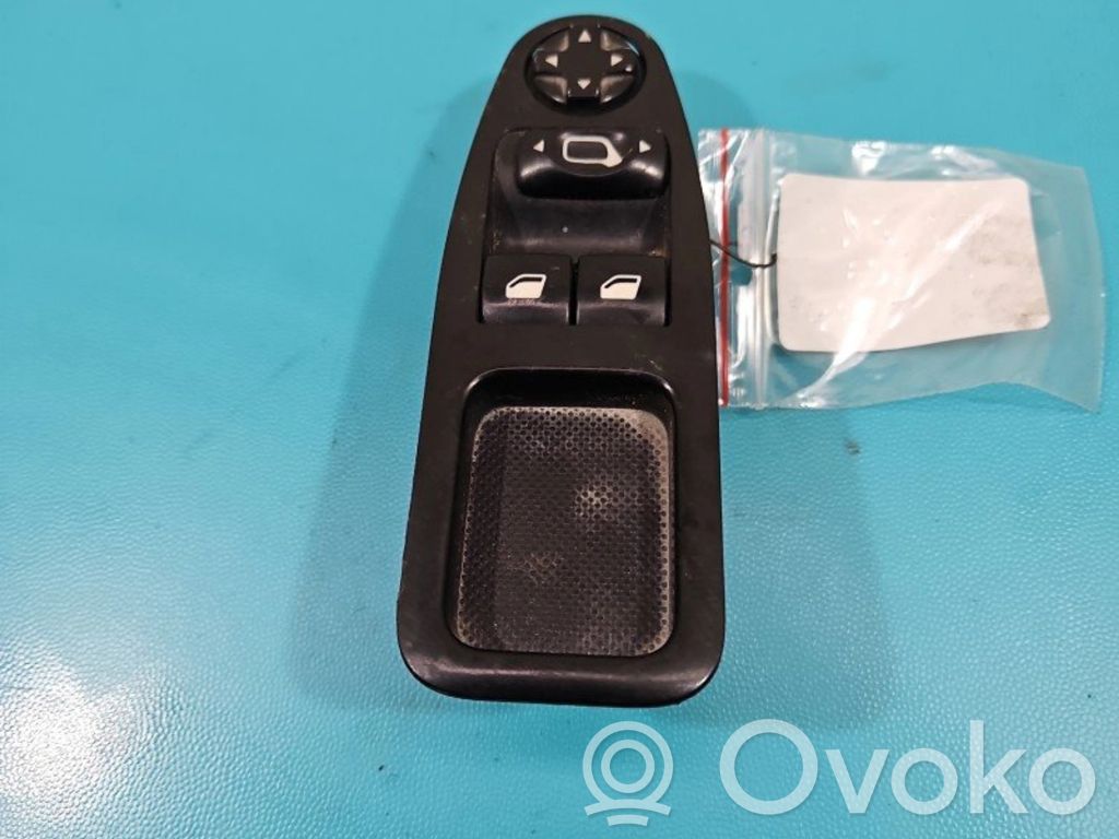 Electric window control switch   14012282XT,IMPRK1367393