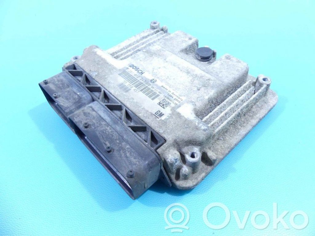 Saab 9-3 Ver2 Engine control unit/module ECU 