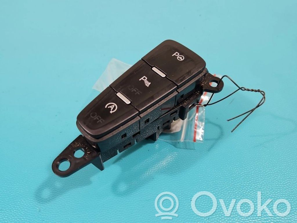 Ford Focus Seat control switch 