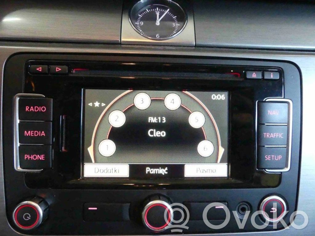 Volkswagen PASSAT B7 Unità principale autoradio/CD/DVD/GPS 