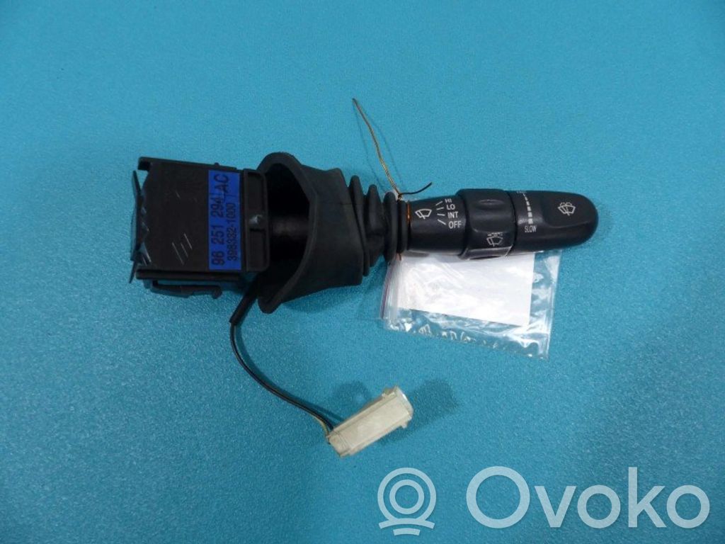 Daewoo Nubira Przyciski sterowania fotela 
