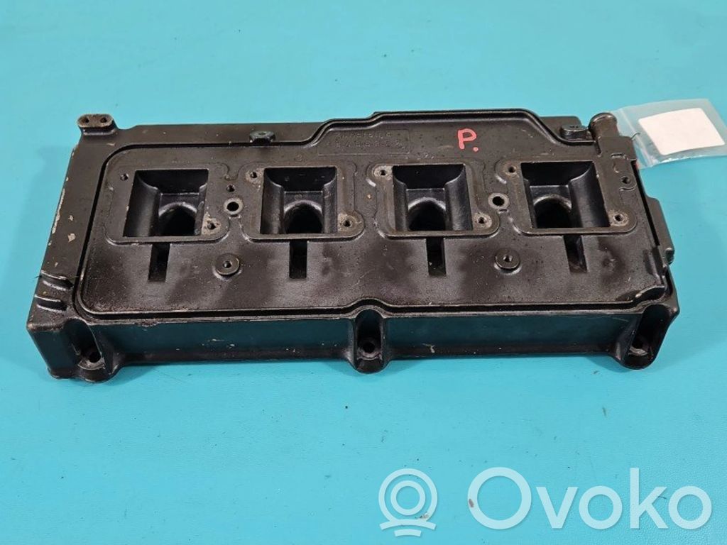 Audi A8 S8 D2 4D Rocker cam cover 