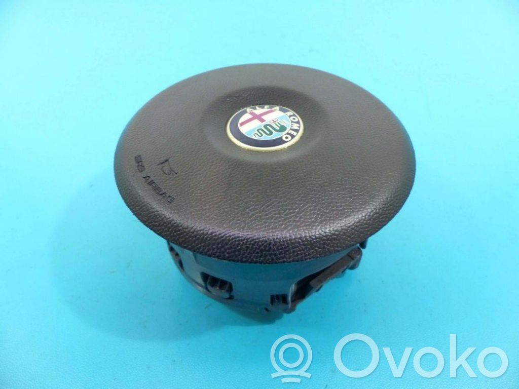 Alfa Romeo 159 Steering wheel airbag 