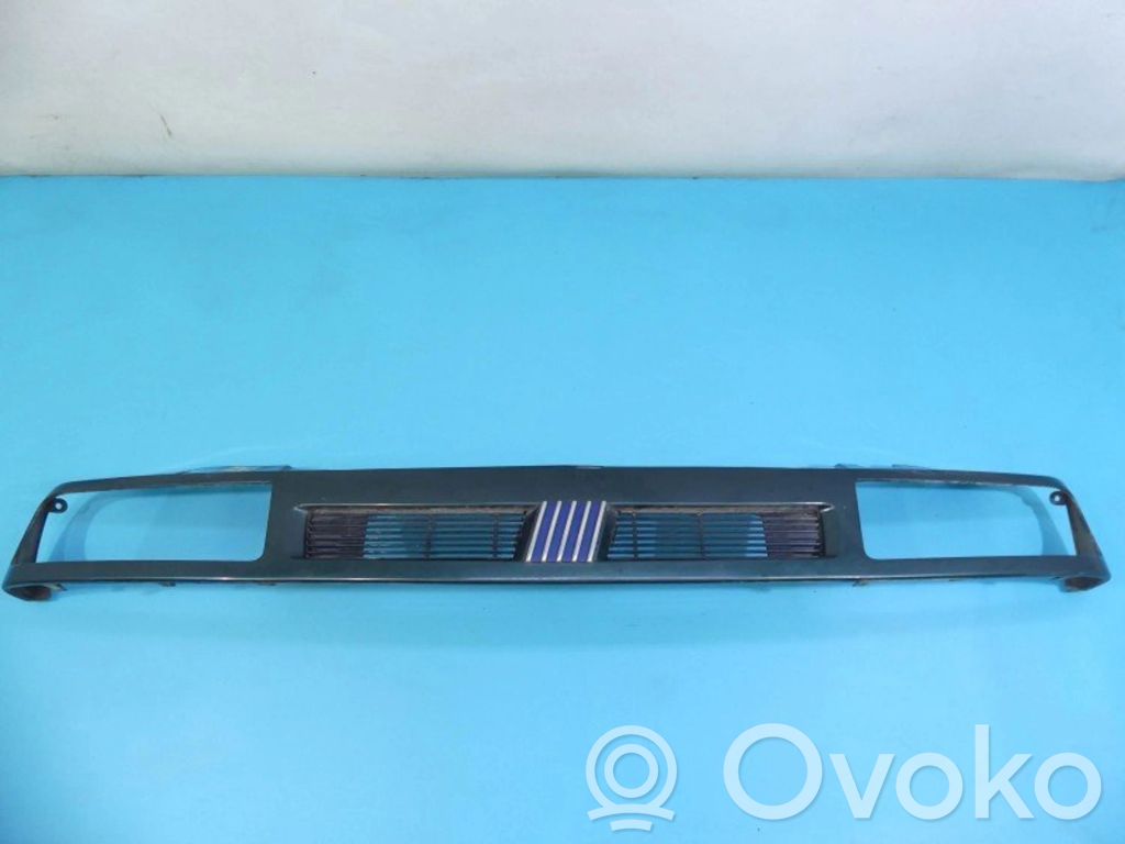 Fiat Ulysse Front bumper upper radiator grill 