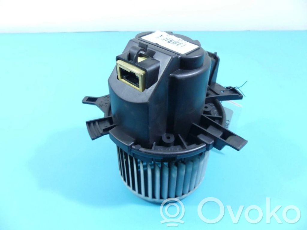 Peugeot 301 Heater fan/blower 