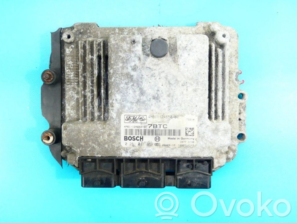 Mazda 3 I Engine control unit/module ECU 