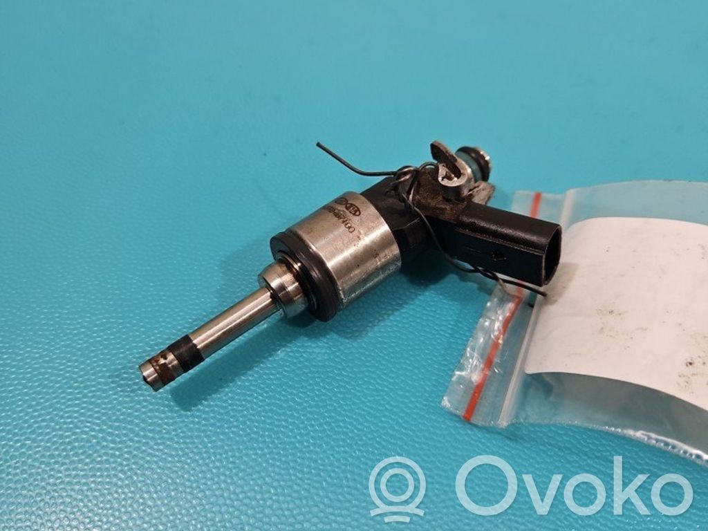 Hyundai i30 Inyector de combustible 