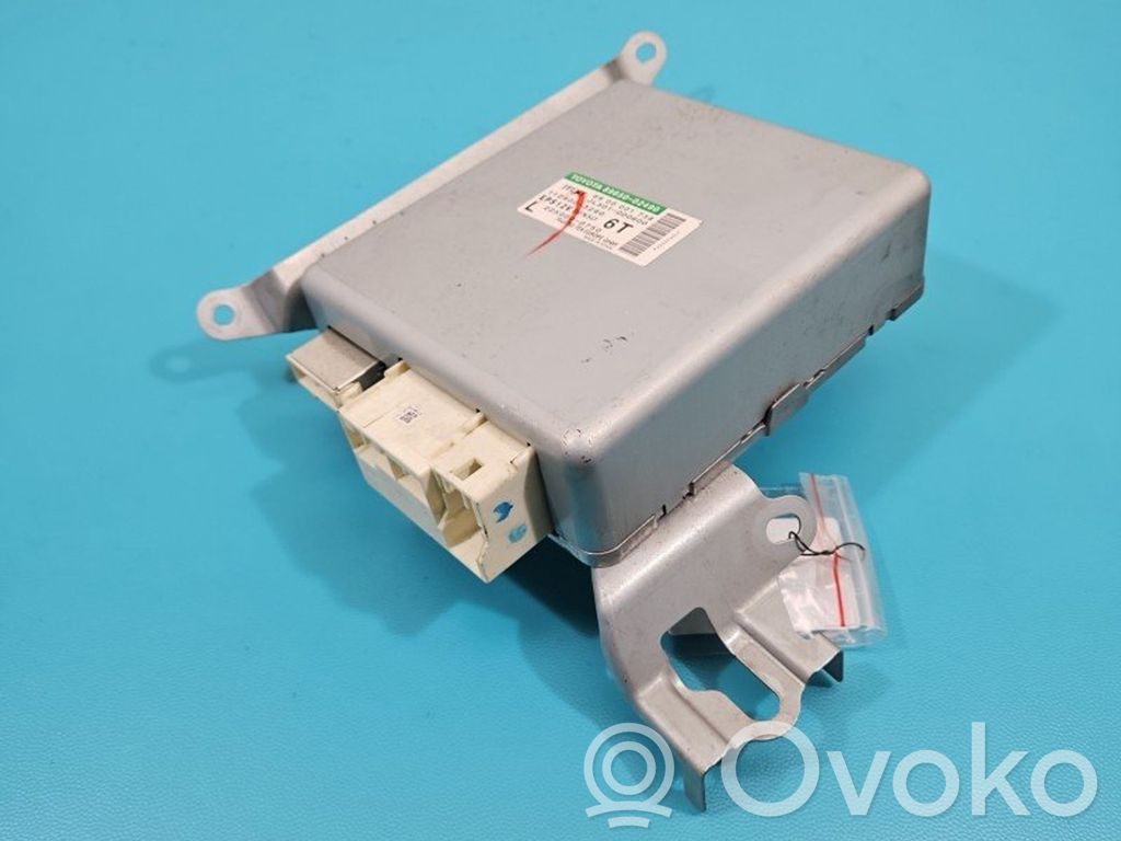 Toyota Corolla E140 E150 Central body control module 