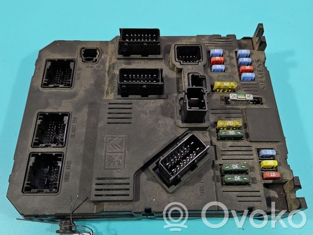 Peugeot 407 Modul de control caroserie central 