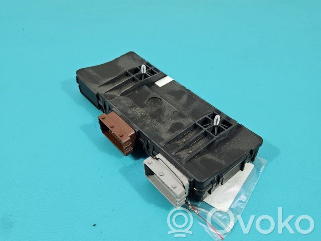 Tesla Model S Kėbulo modulis 