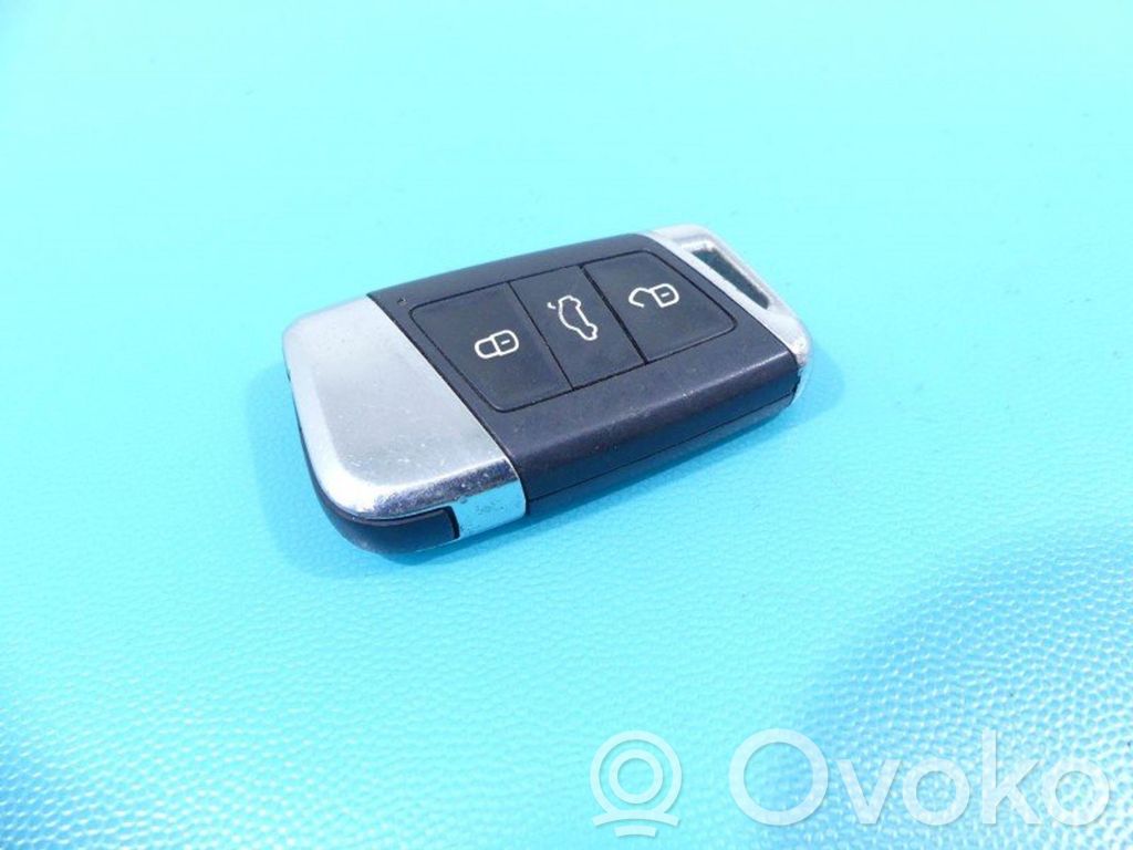 Komputer / Sterownik ECU i komplet kluczy   IMPRK1342139