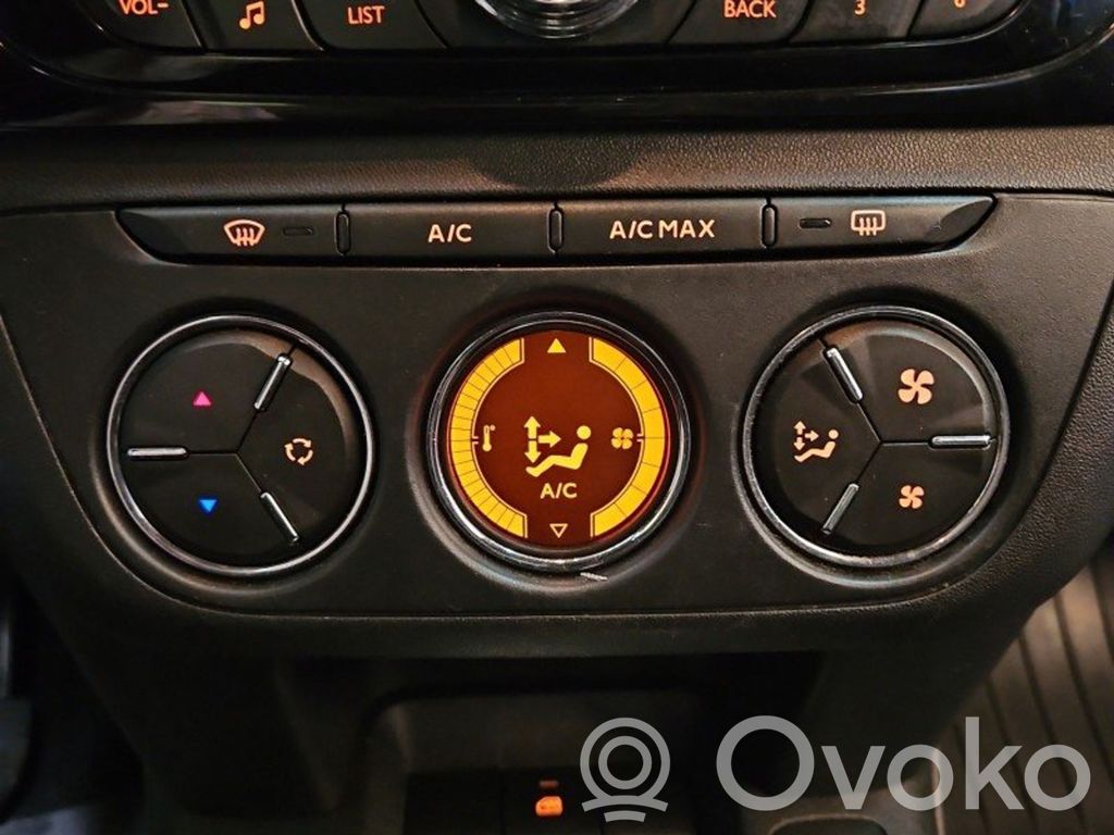 Peugeot 301 Climate control/heater control trim 