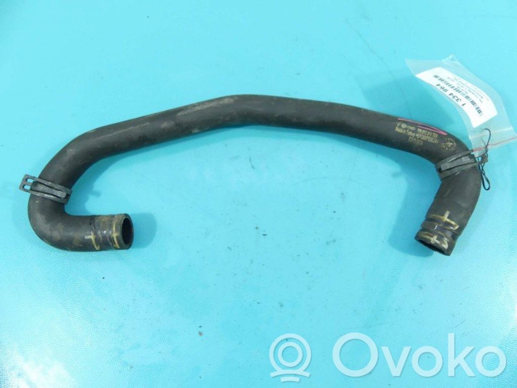Volkswagen Touareg II Tube d'admission de tuyau de refroidisseur intermédiaire