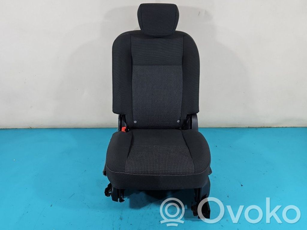 Ford C-MAX II Al doilea rând de scaune 