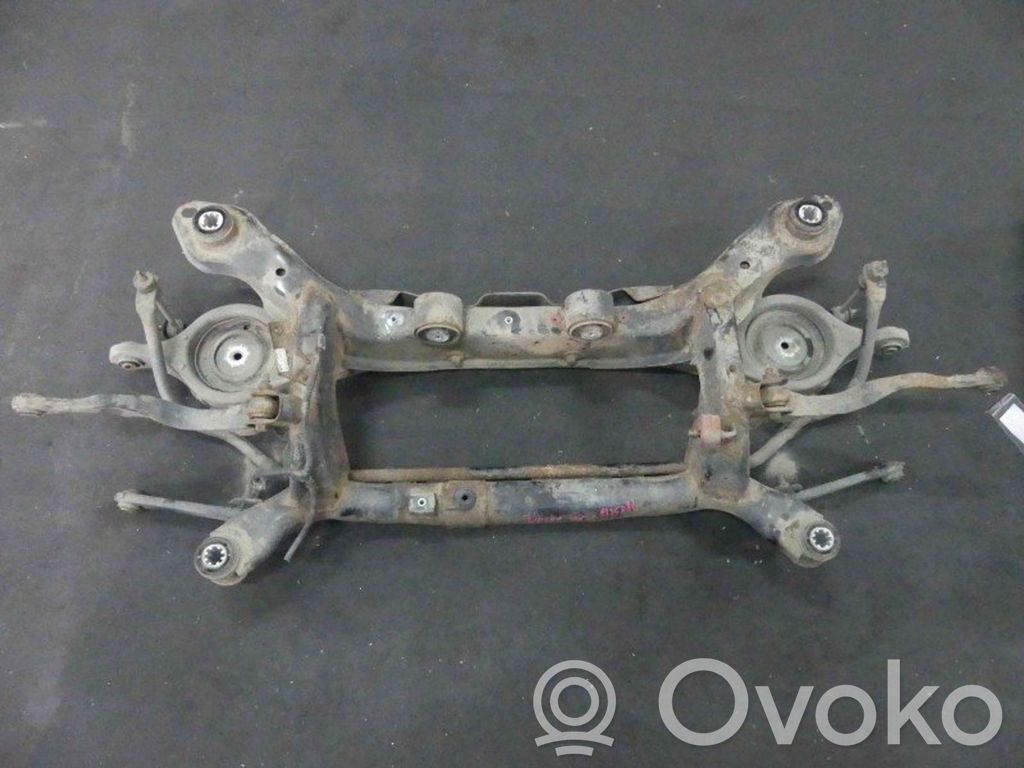 Volvo V60 Grinda punții spate 