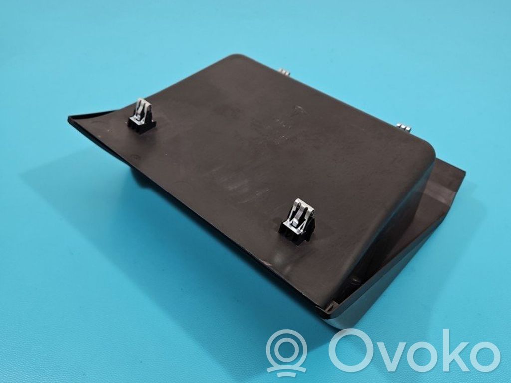 Tesla Model S Glove box 