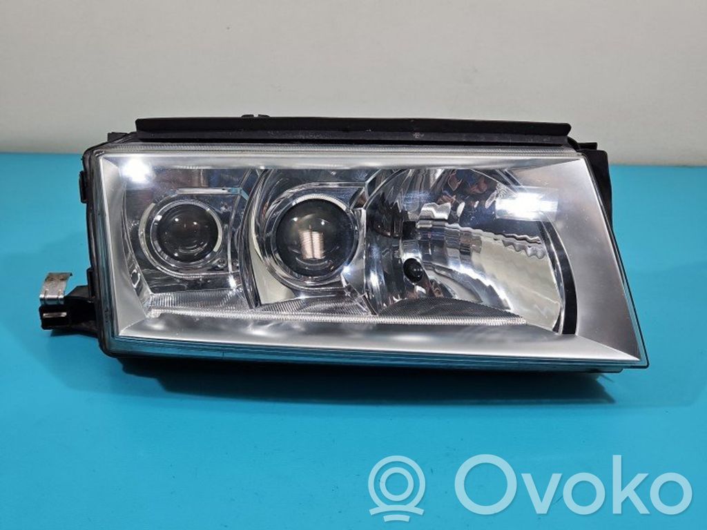 Skoda Octavia Mk1 (1U) Lampa przednia 
