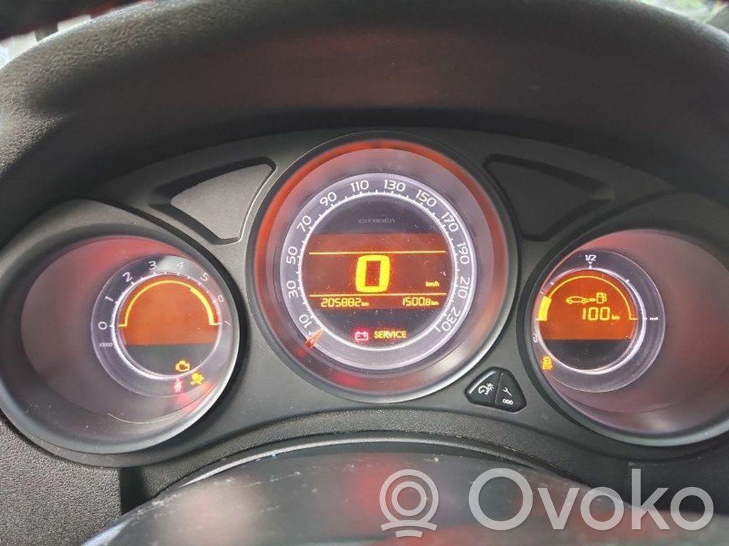 Citroen C4 II Geschwindigkeitsmesser Cockpit 