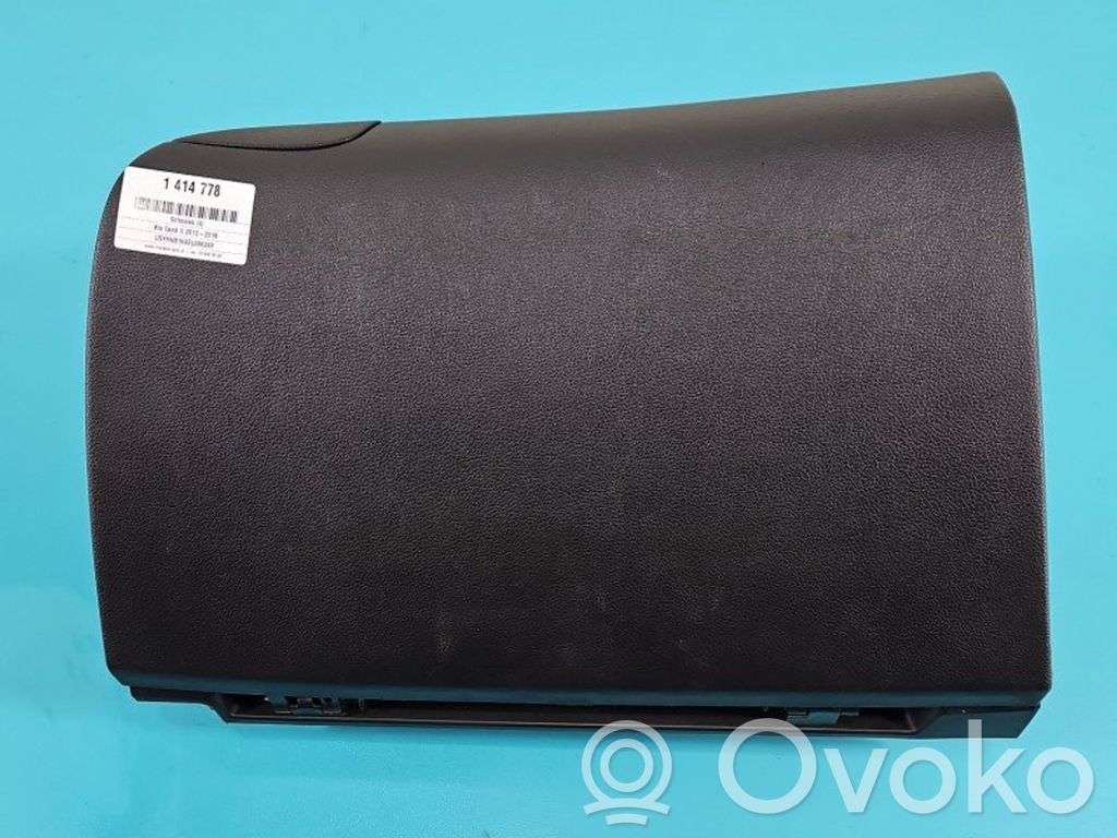 KIA Ceed Glove box 