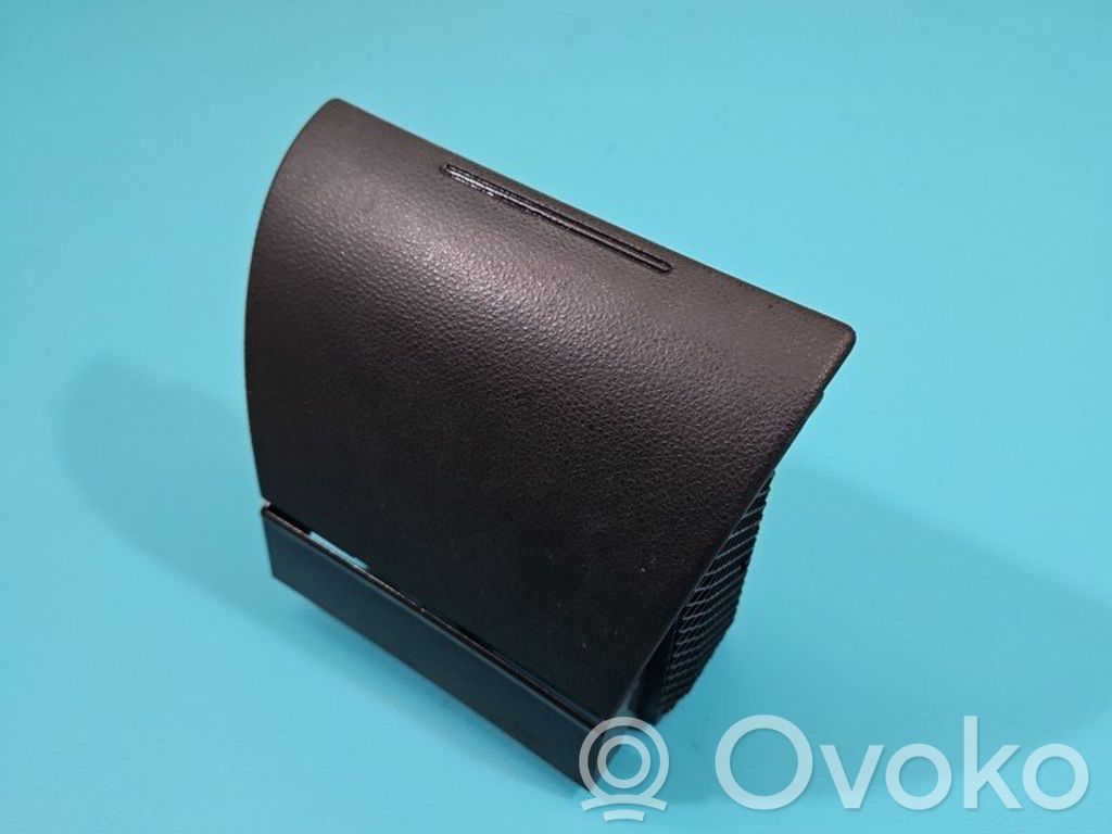 Audi A2 Glove box 