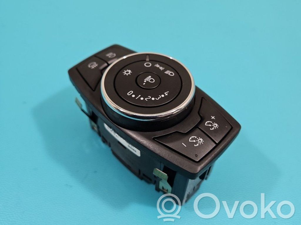 Ford Transit Courier Light switch 
