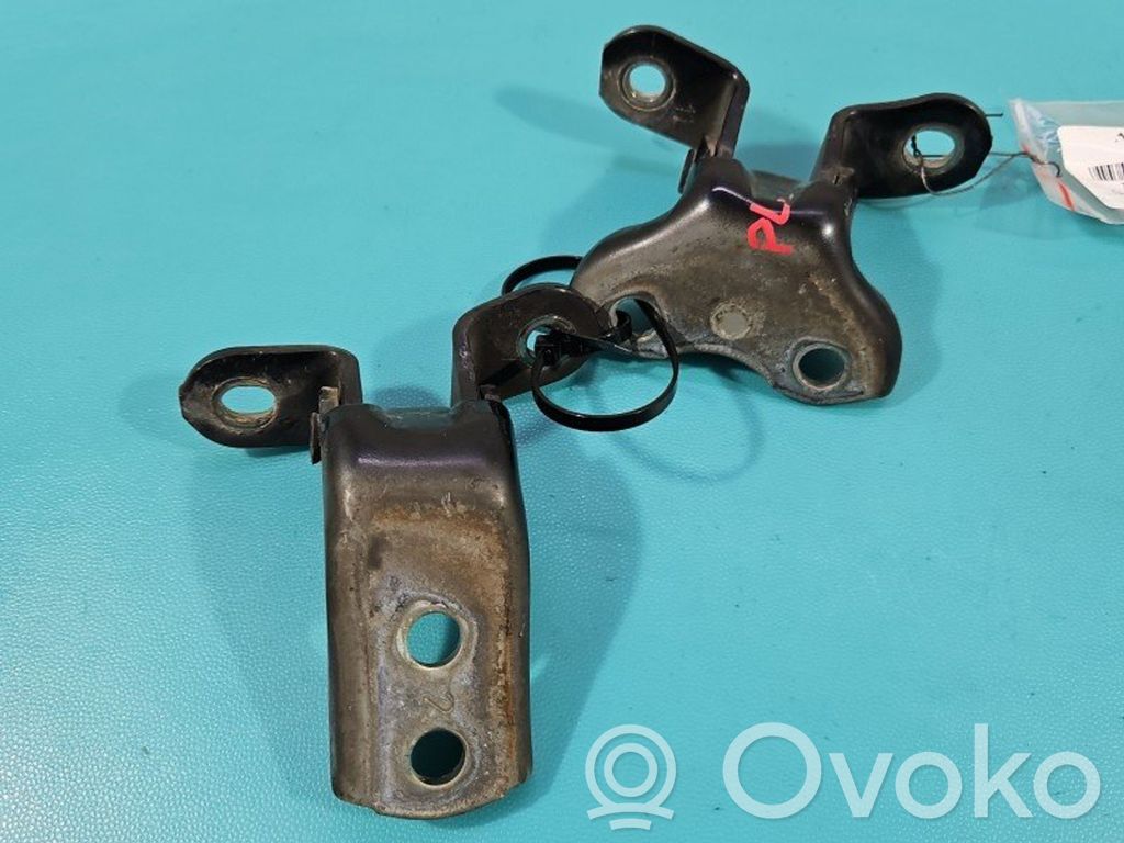 Toyota Corolla E160 E170 Set balamale ușă față 