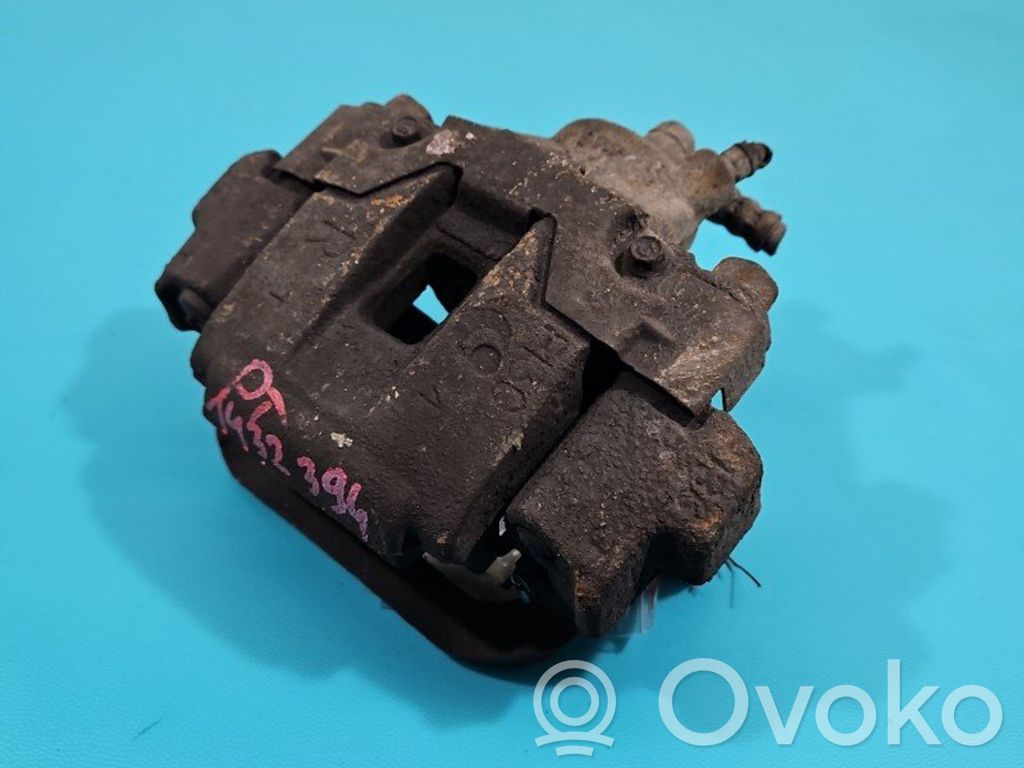 Toyota Land Cruiser (J200) Pinza del freno posteriore 